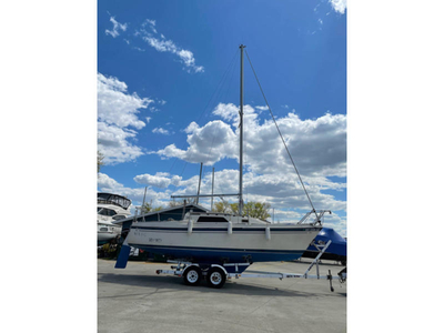 1985 O'Day 25th Anniversary Edition Oday 26 sailboat for sale in Wisconsin