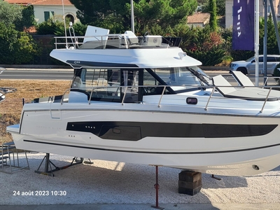 2023 Jeanneau Merry Fisher 1095 FLY | 34ft