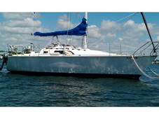 1985 Hunter 28 28.5 sailboat for sale in Florida