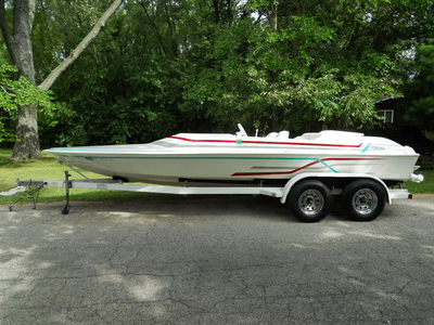 1996 ultra custom boats 21 ss powerboat for sale in Illinois