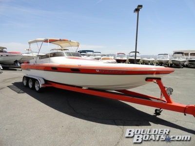 3600 Hallett 79 EXP powerboat for sale in Nevada