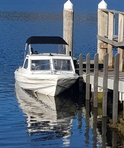 Boat, Half Cap Runabout