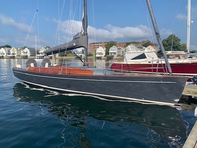 Rhode Island, LATITUDE 46, Cruising Sailboat