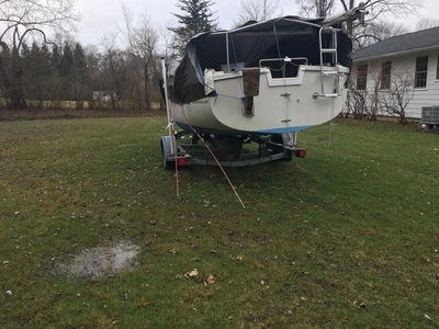 1986 Catalina sailboat for sale in Connecticut