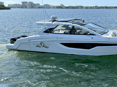 Florida, CRUISERS YACHTS, Cruising Yacht