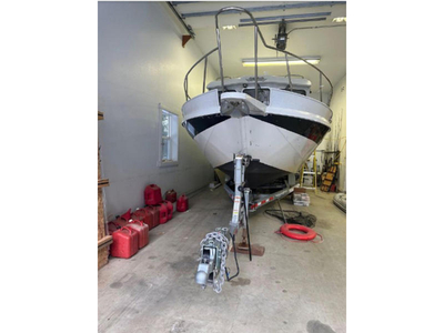2010 KingFisher Offshore powerboat for sale in Michigan