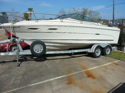 1984 SEARAY 210 CUDDY CABIN powerboat for sale in Texas