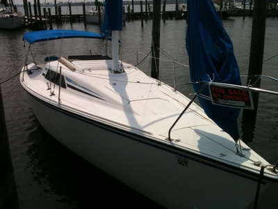 1986 Hunter sailboat for sale in Alabama
