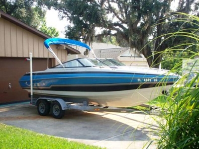 1989 VIP Vixen powerboat for sale in Florida