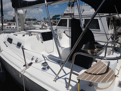 2013 Marlow-Hunter Hunter 27 sailboat for sale in Florida