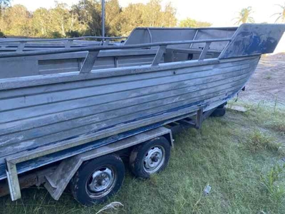 Barge workboat 6.5mt by 2.4mt alloy fishing
