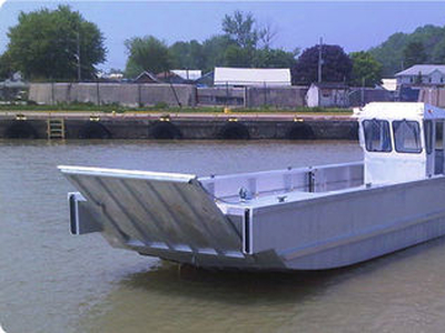 Landing craft - 10m - Kanter Yachts - oil spill recovery boat / catamaran / outboard