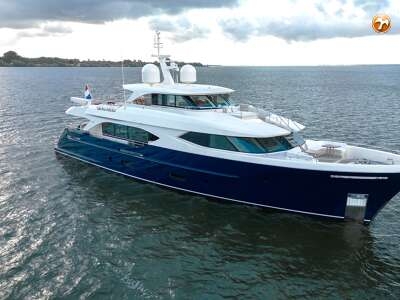 MOONEN 110 motor yacht for sale