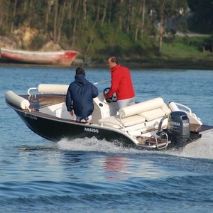 Outboard center console boat - 500 - MOGGARO ALUMINIUM YACHTS - side console / sport-fishing / aluminum