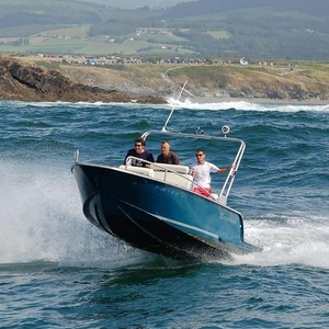 Outboard center console boat - M 650 - MOGGARO ALUMINIUM YACHTS - sport-fishing / aluminum / 12-person max.