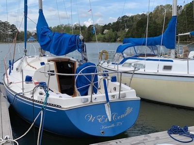 1972 C&C Yachts Limited C&C 35 MK I sailboat for sale in Tennessee