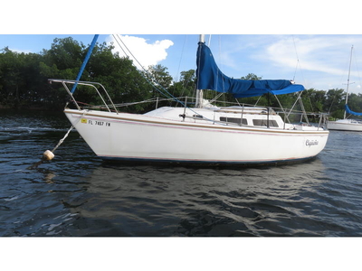 1986 Catalina Catalina 25 Swing Keel sailboat for sale in Florida