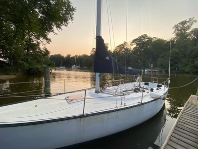 1978 Tartan T-10 sailboat for sale in Maryland