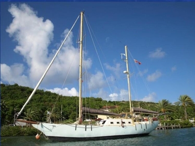 For Sale: Sailing boat and 110hp motor engine live aboard