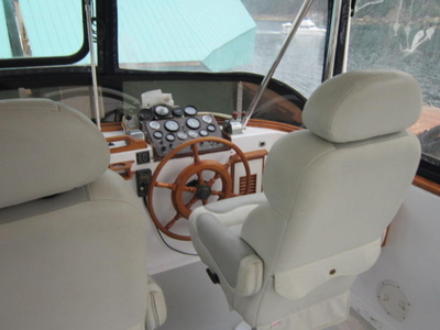 1977 Universal powerboat for sale in Washington