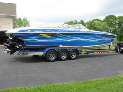 2005 Formula FasTech 382 powerboat for sale in New Jersey