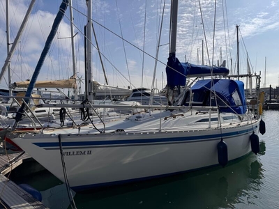 For Sale: 1984 Moody 34