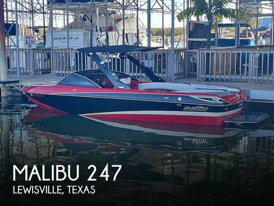 Malibu 247 (powerboat) for sale