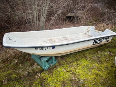 Carolina Skiff J12 ~ Work Boat 12’ ~ Cape Cod ~ Seat Available
