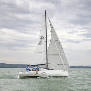 Cruising sailboat - Flaar 24 - Flaar Performance Sailing - racing / 1-cabin / carbon
