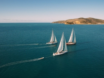 CHARTER BOAT BUSINESS OPPORTUNITY - WHITSUNDAYS QLD - REDUCED PRICE TO SELL