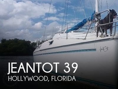 1992 Jeantot Privilege Cat 39 in Dania Beach, FL