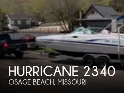 2000 Hurricane 237 Sundeck in Osage Beach, MO
