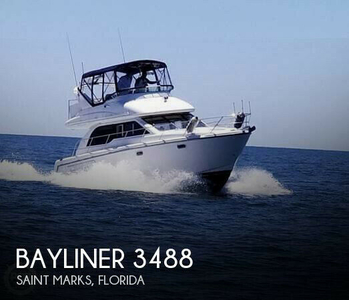 Bayliner 3488 Command Bridge
