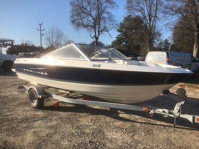 Bayliner Discovery 195