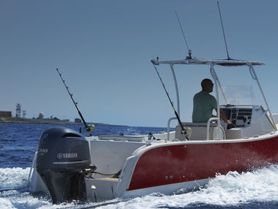 Aluminum center console boat - 25 Fisherman - NAUTICA CANCELLI CESARE - outboard / sport-fishing / 8-person max.