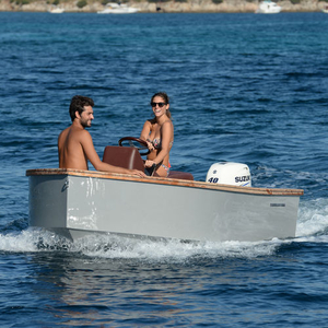 Outboard center console boat - MB11 - PHIEQUIPE - with jockey console / 4-person max. / yacht tender