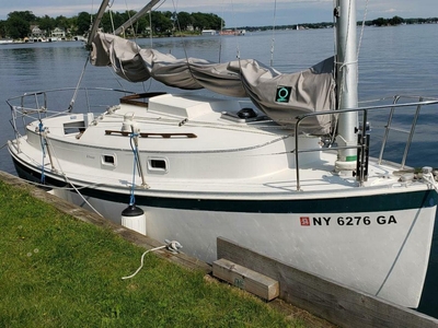 1986 Nonsuch 22' Cat Rigged