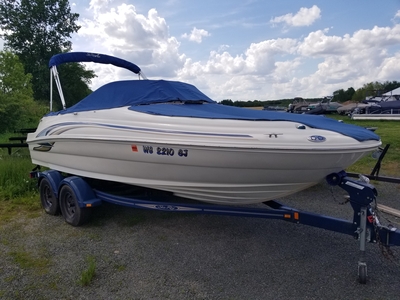 2002 Sea Ray 190 SUNDECK SOLD AS IS