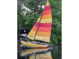 83 Hobie Reduced to 1100 sailboat for sale in Massachusetts
