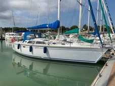 hunter 33.5 in gironde for 46,282 used boats - top boats