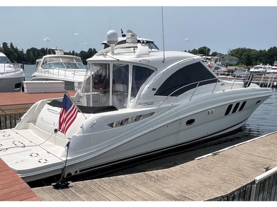 2010 Sea Ray 500 Sundancer powerboat for sale in New Mexico
