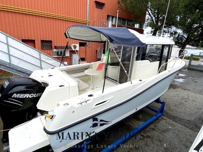2013 Quicksilver Pilothouse 755 to sell