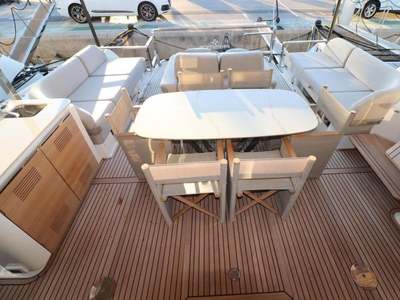 Prestige Yachts X70, EUR 3.150.000,-