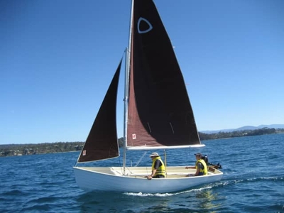 Sailing boat (Springbank 15)