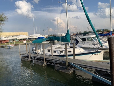 1987 Hake Seaward 24 sailboat for sale in Michigan