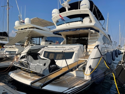 2011 Sunseeker Manhattan 63 | 69ft