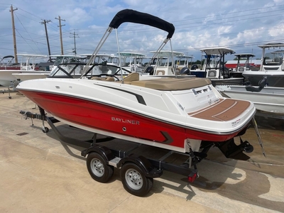 Bayliner VR5 Bowrider 2024