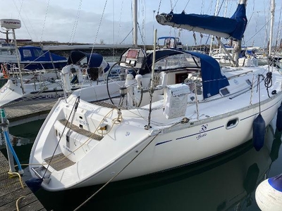For Sale: Dufour 38 Classic