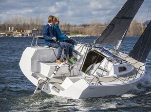 Cruising sailboat - 19 - SailArt - daysailer / 4-berth / with bowsprit