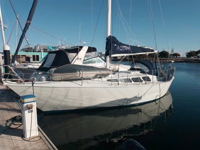 33 foot Van der stadt Yacht sailboat